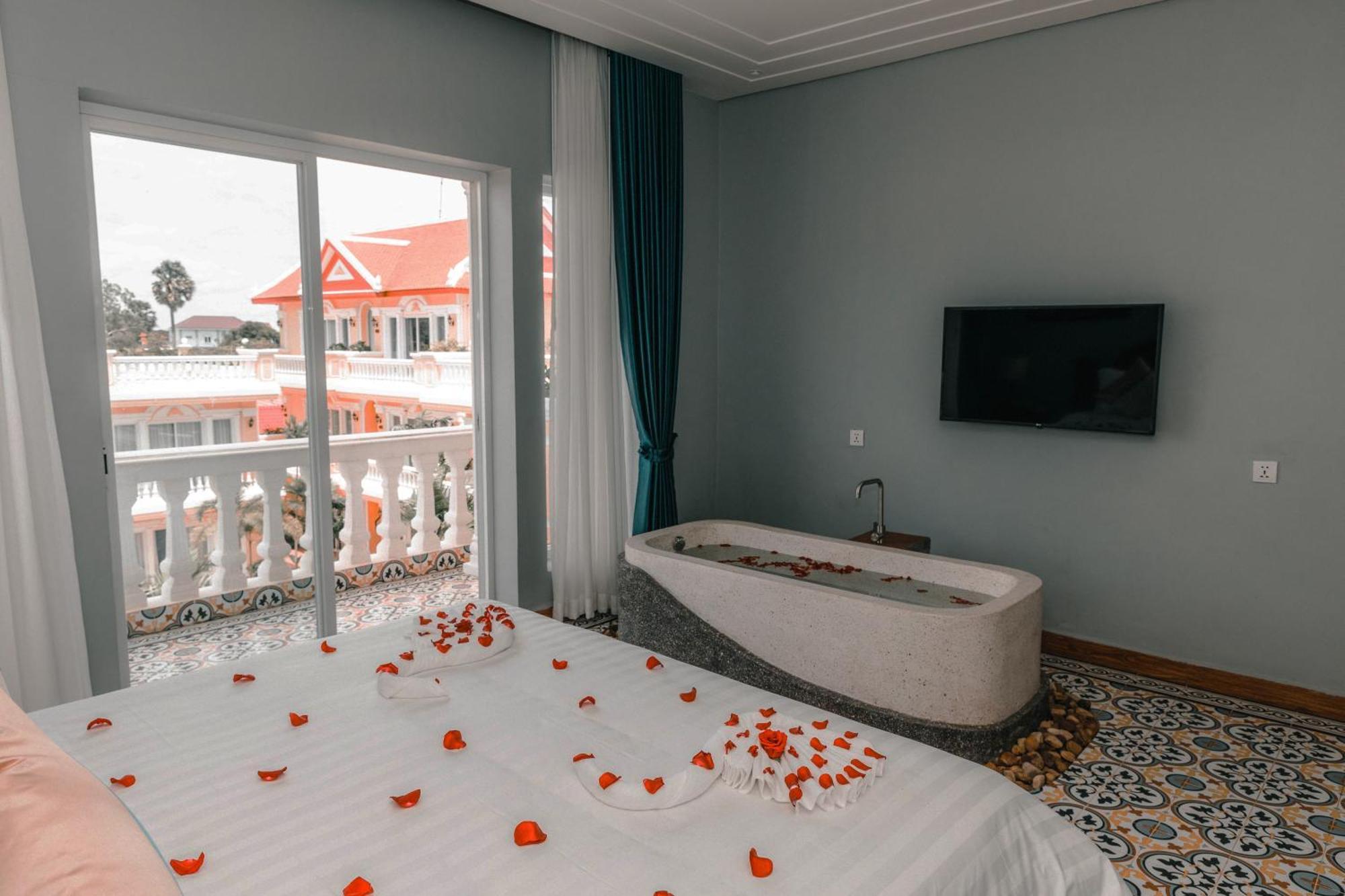 Sokchea Kampot Hotel Exterior foto