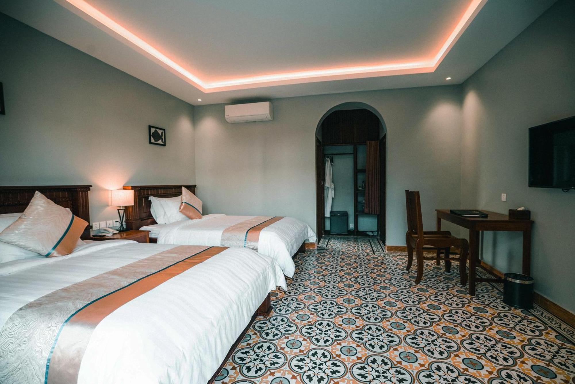 Sokchea Kampot Hotel Exterior foto